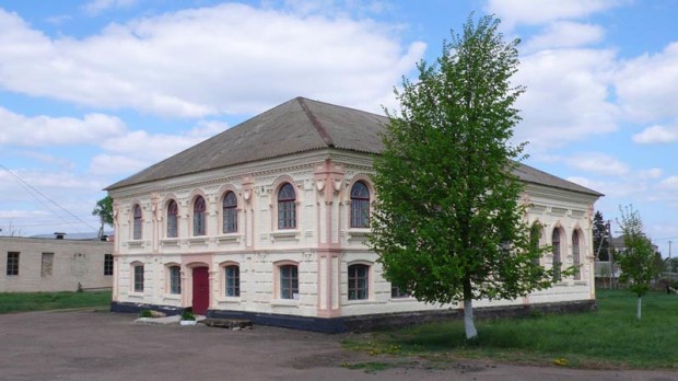 Историко-краеведческий музей с. Паволочь в бывшем здании синагоги