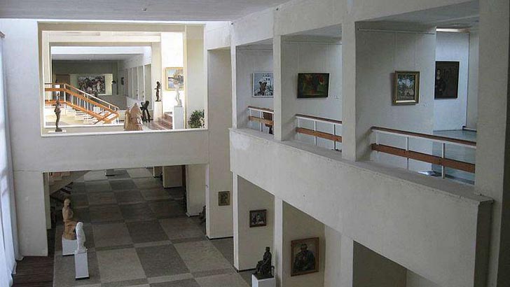 Музей изобразительного искусства в с. Кмитов